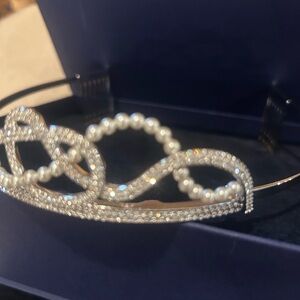 ❤️ Swarovski Silver Tiara with crystal and Pearls